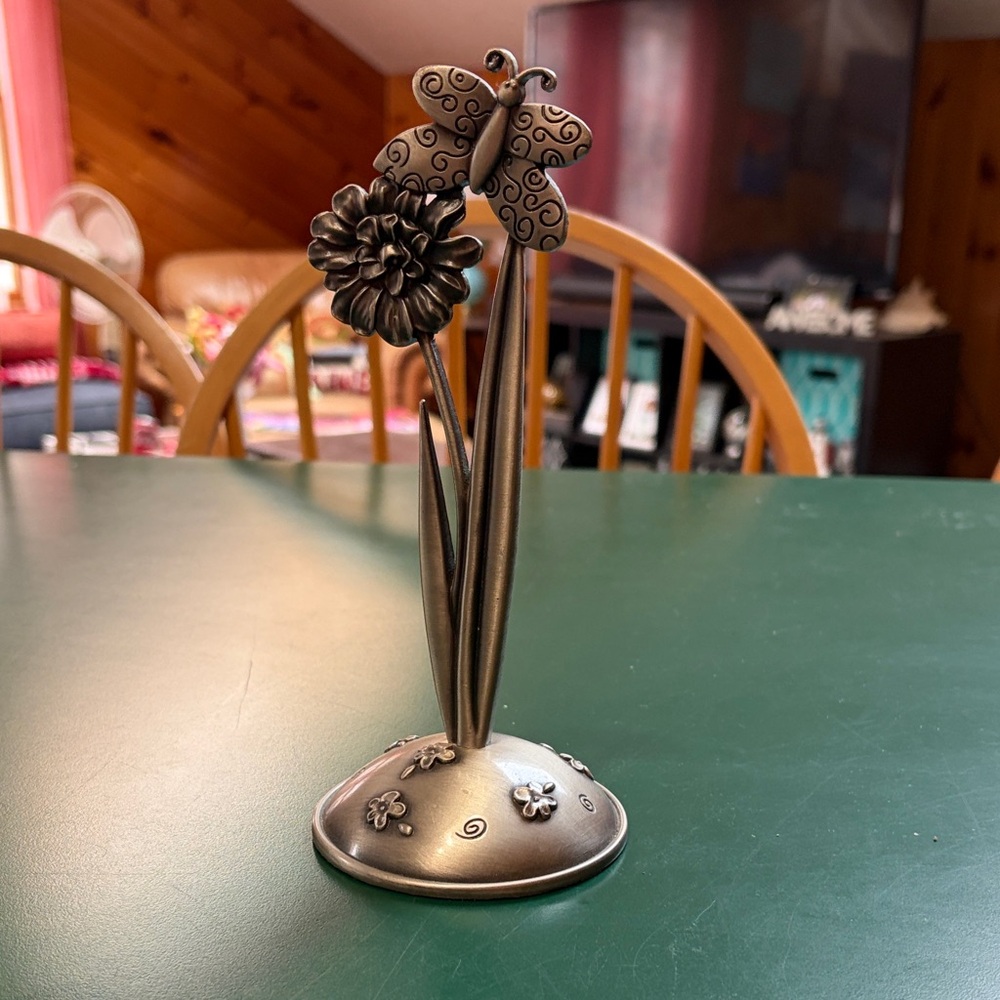 Fetco 2005 Decorative Metal Butterfly and Flower Clip Holder